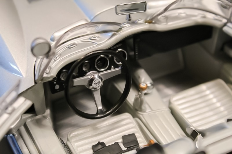 Illustration for article titled 'Murica Monday: AutoArt '59 Stingray Concept